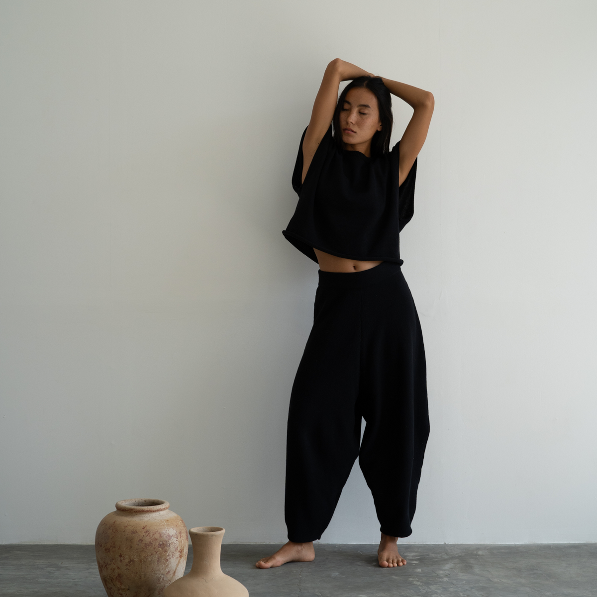 ELKE - BLACK Knit Volume Pant