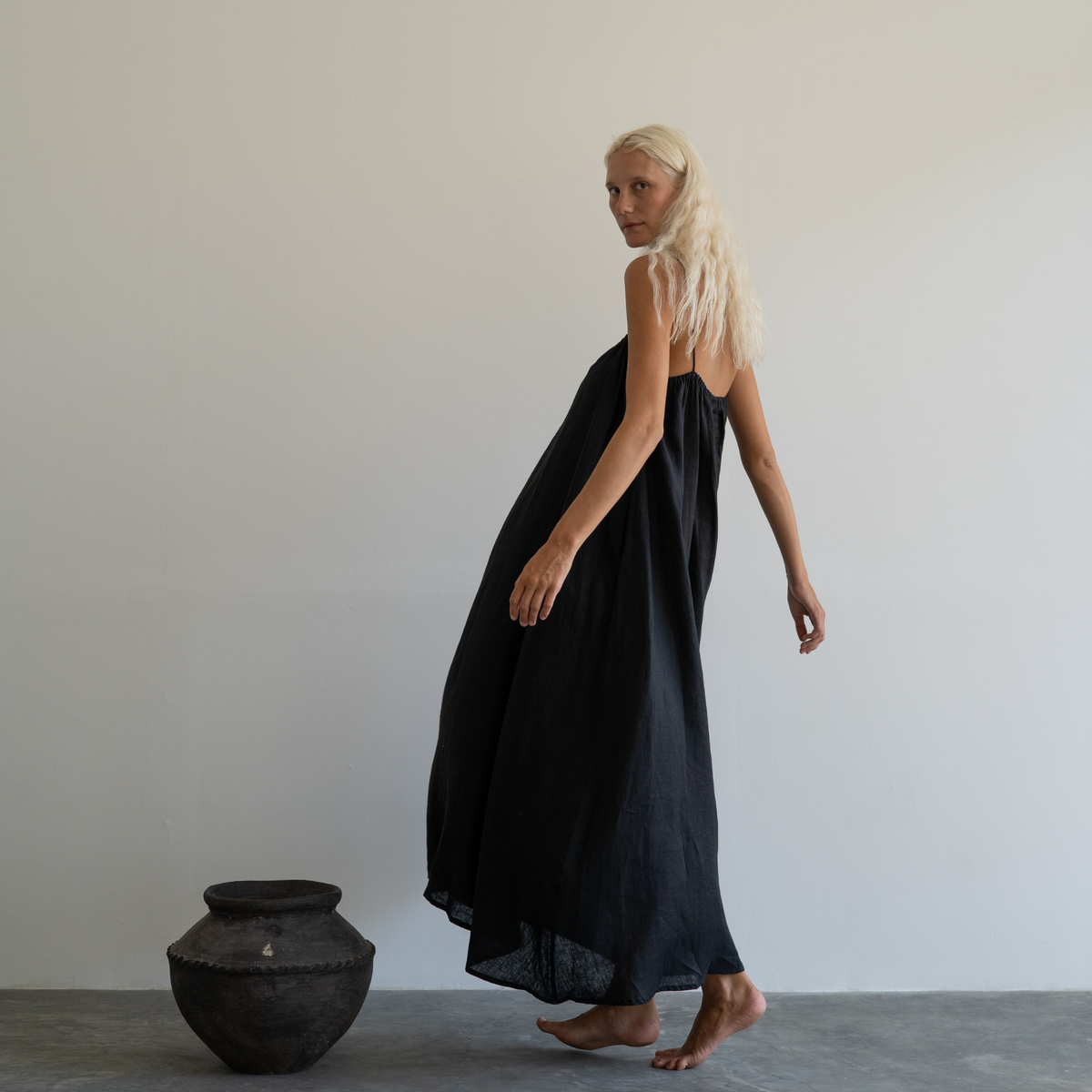 PIA - BLACK Linen Dress