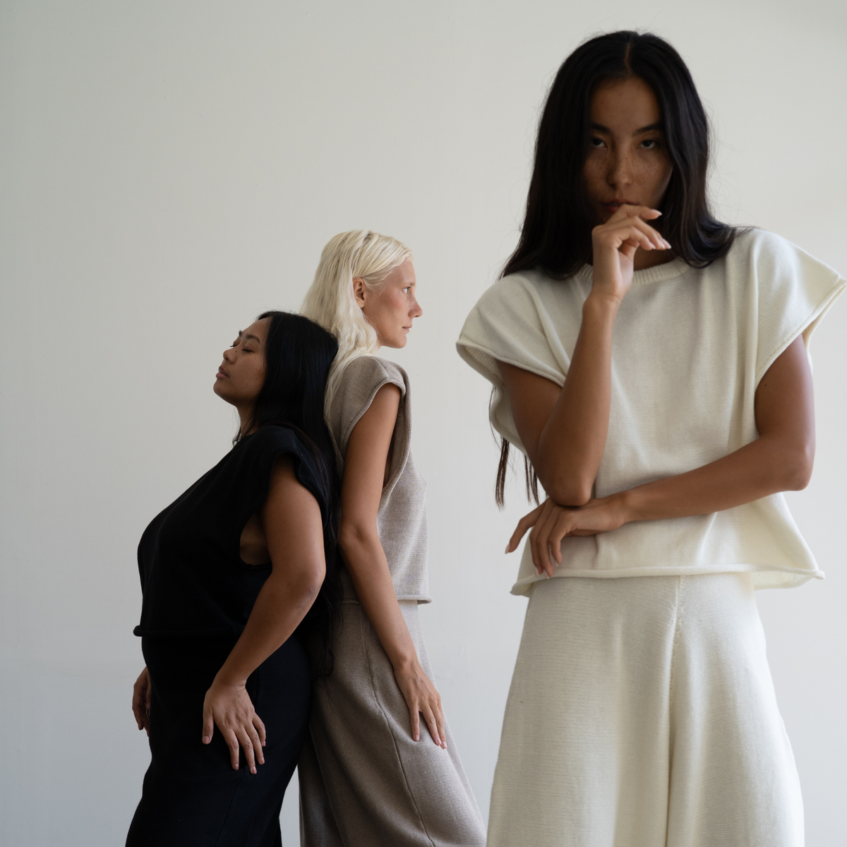 NORA- Cream Knit Vest