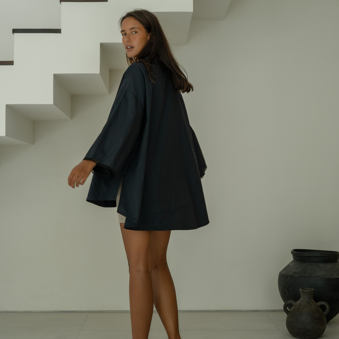 POPLIN - BLACK Lace Trim Shirt