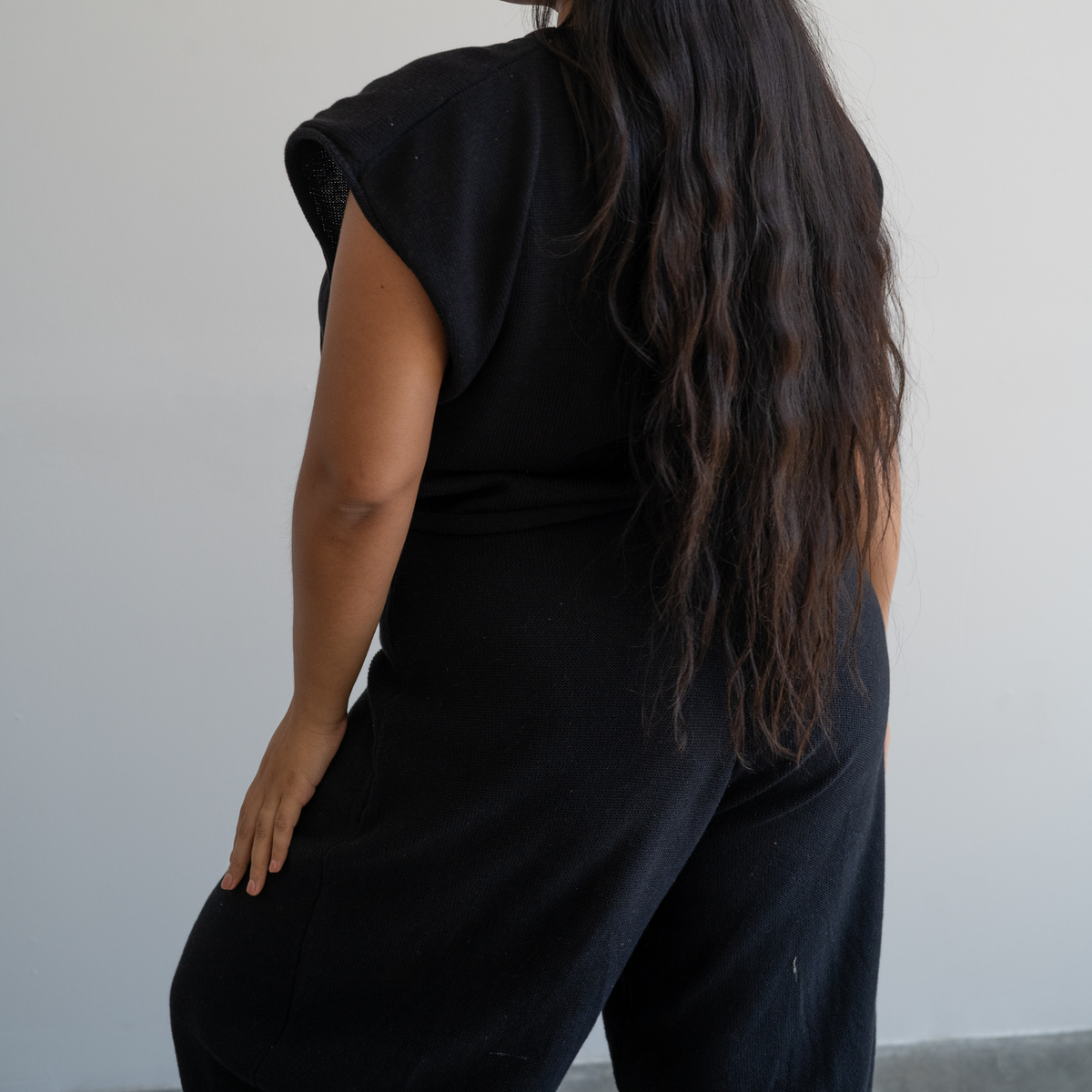ELKE - BLACK Knit Volume Pant