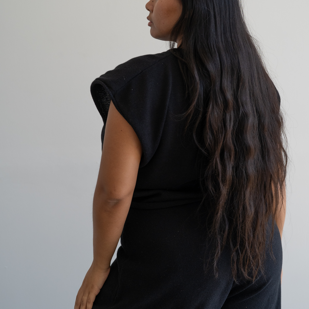 NORA - Black Knit Vest