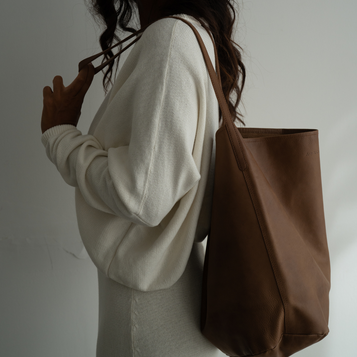 NIAS - CREAM Crop Sweater
