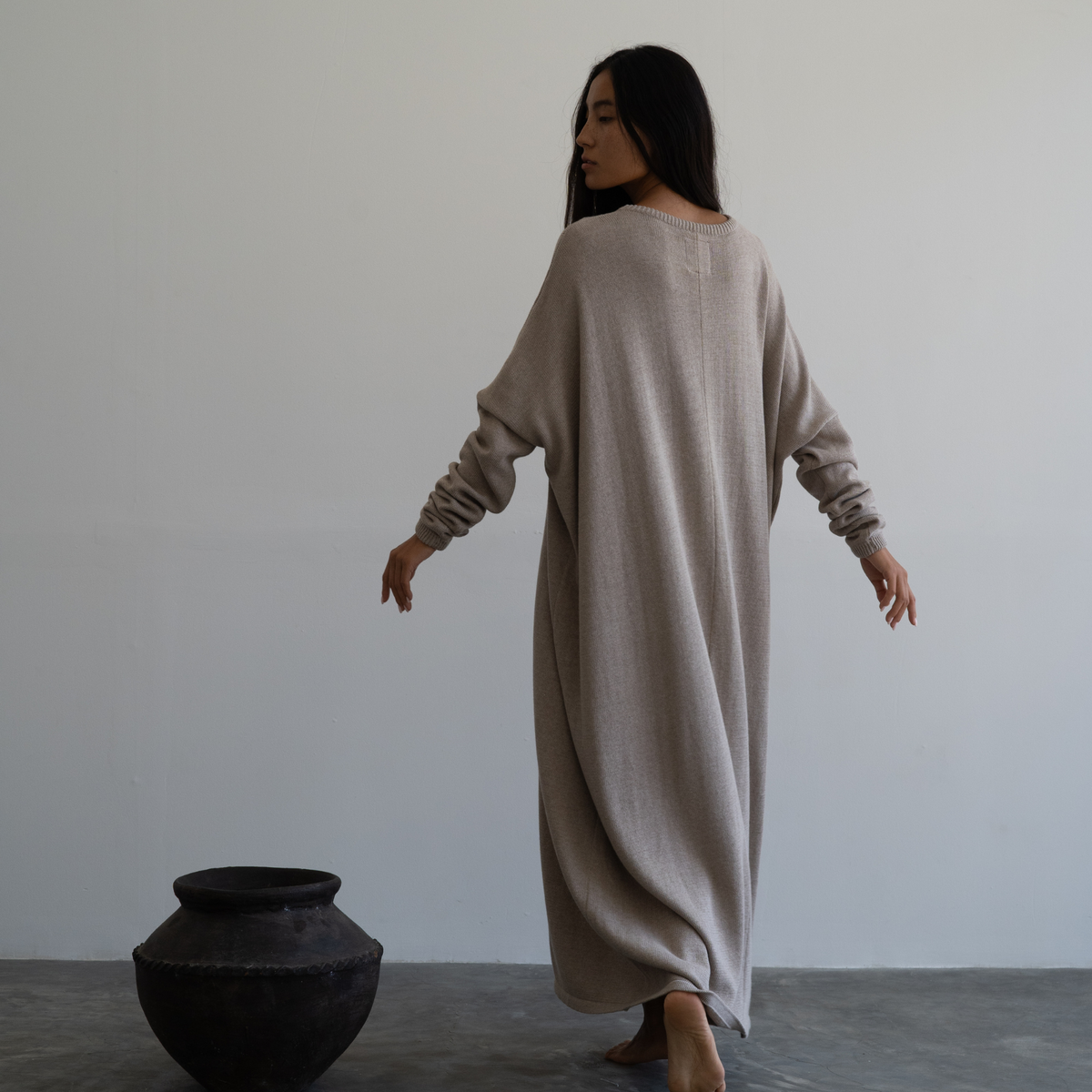 VADA - FAWN Volume Knit Dress