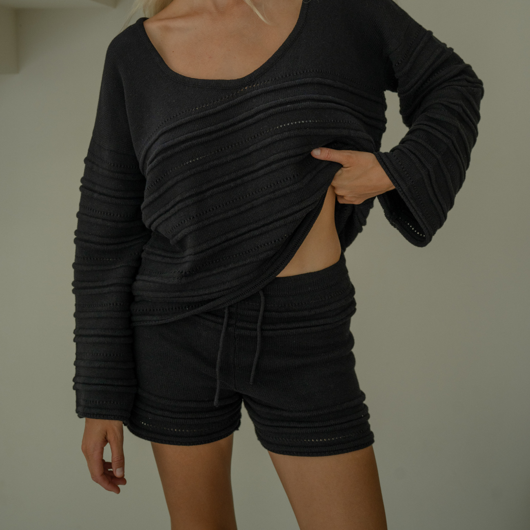 LEON - BLACK Knit Short
