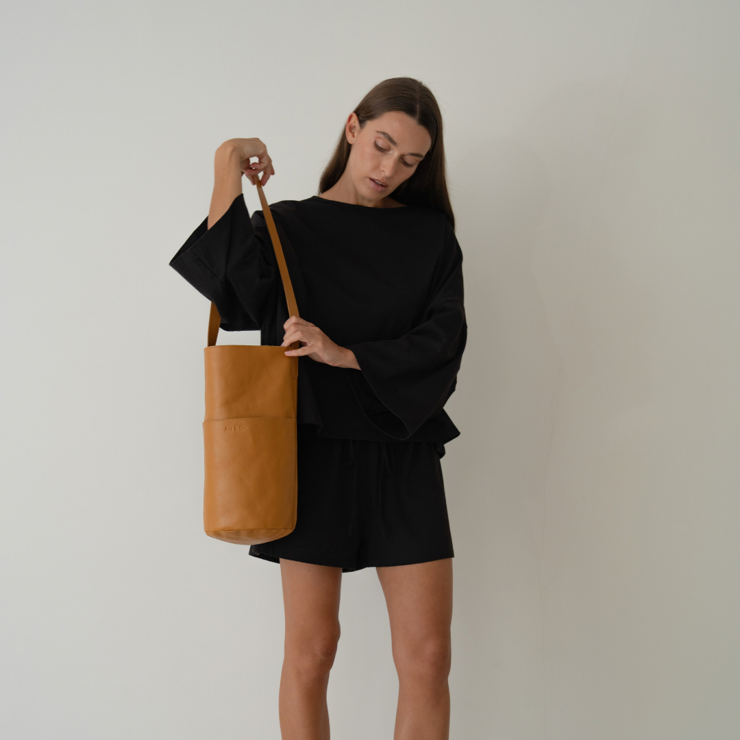 THE TEE - BLACK Jersey Oversized Shirt