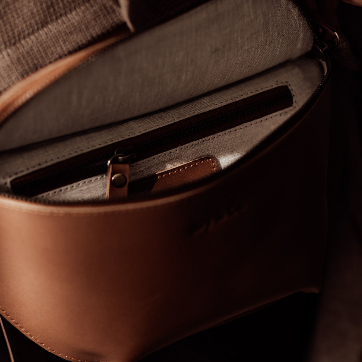 ARCHER - TAN Belt Bag