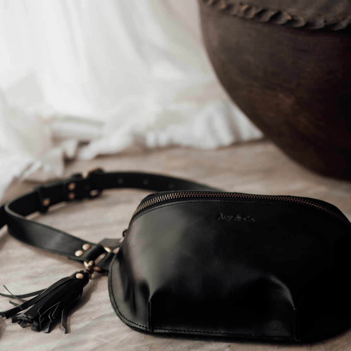 ARCHER - BLACK Belt Bag