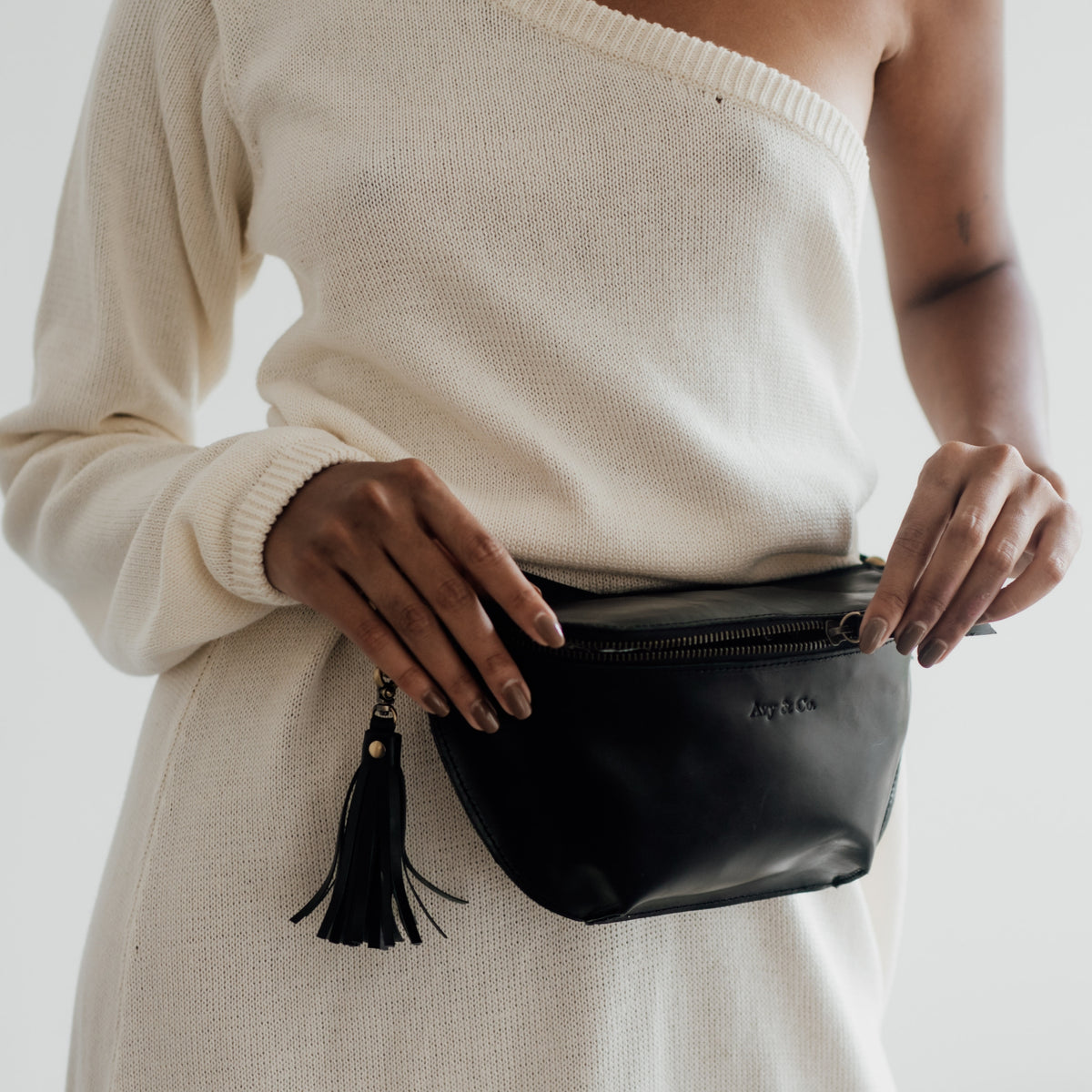 ARCHER - BLACK Belt Bag